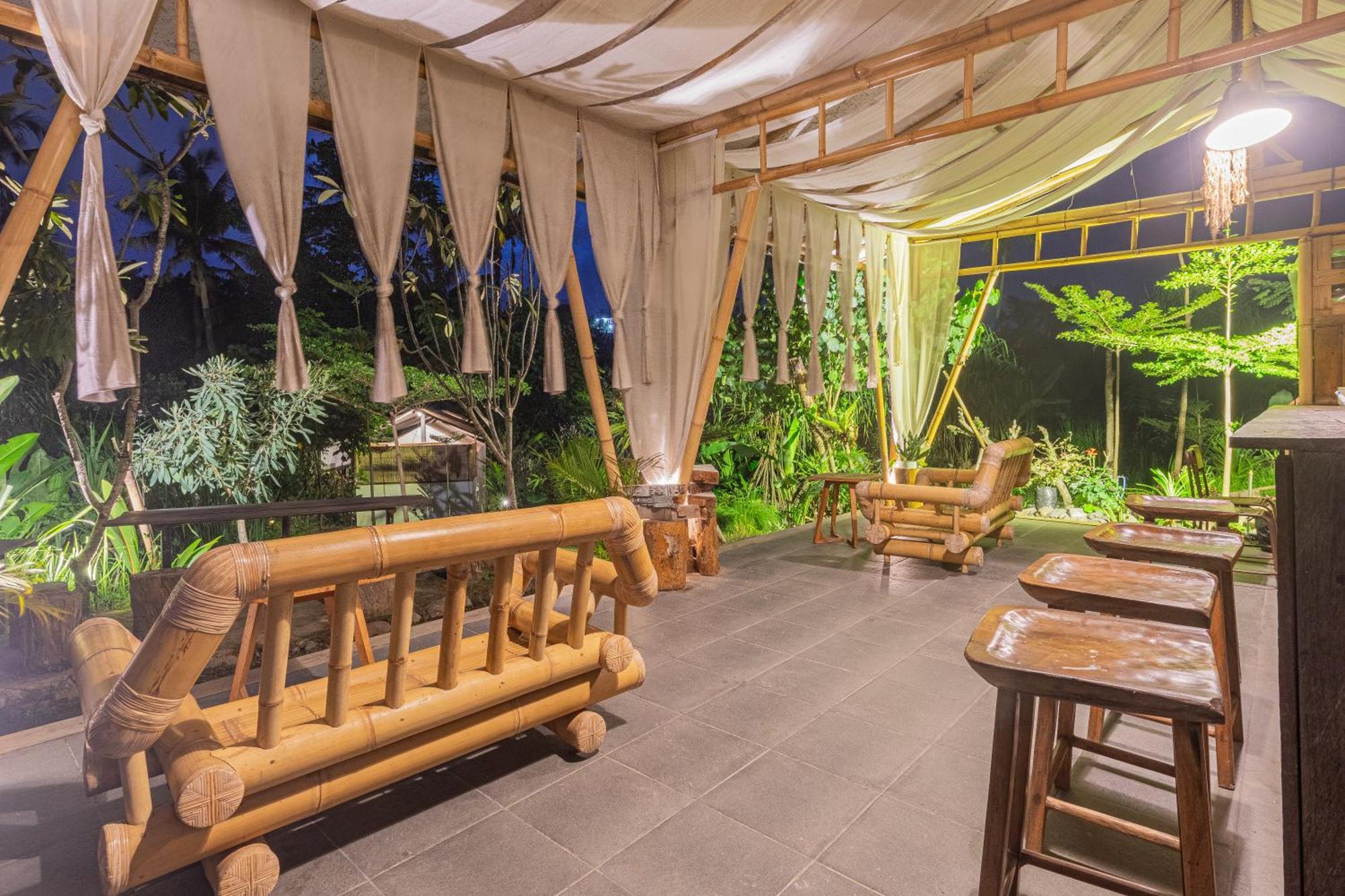 Camani Glamping Hotel Karangasem Exterior foto