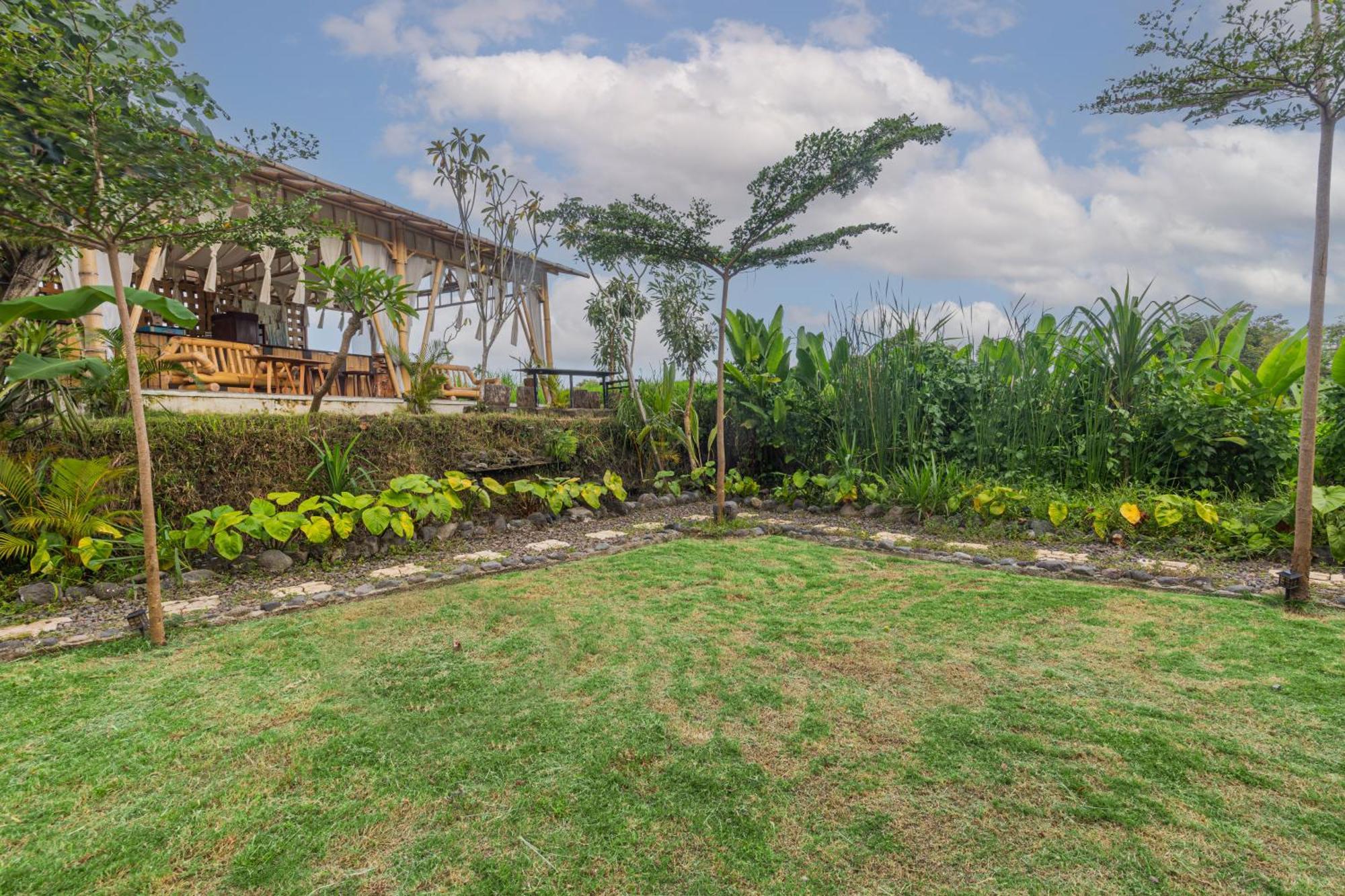 Camani Glamping Hotel Karangasem Exterior foto
